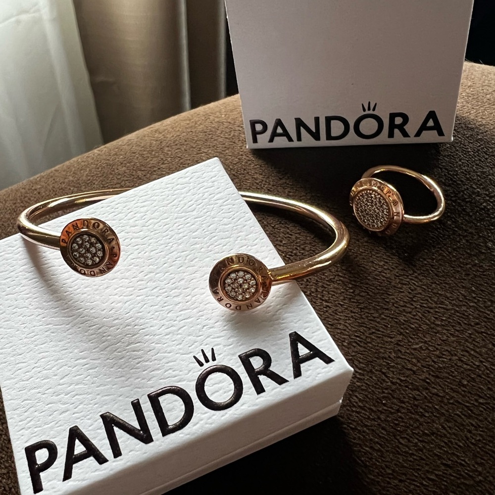 PANDORA Rose clear bracelet & ring set